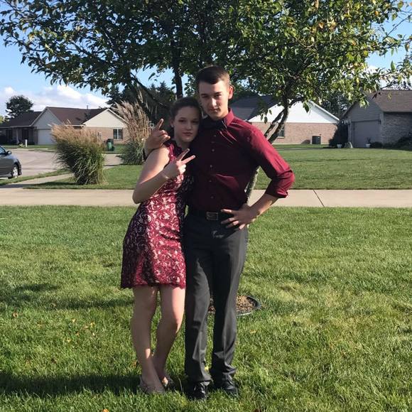 Meet your Posher, Bethany - Picture 1 of 1